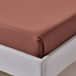 Homescapes Chocolate Egyptian Cotton Flat Sheet 200 Tc, Super King - thumbnail 3