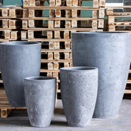 Jōbū Jobu Home - 52Cm Tall Concrete Vase Planter For Patios And Interiors - 15L Vessara - Onyx Dusk (Charcoal Black Grey)