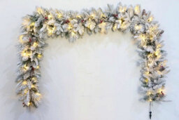 Christmas Tree World The Pre-Lit Connectable 270Cm Snowy Alpine Garland - thumbnail 3