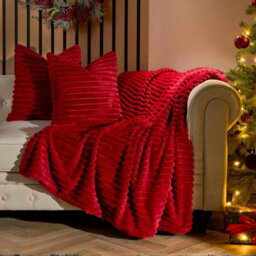 OHS 4 X Faux Fur Thick Rib Cushion Covers, 45 X 45Cm - Red - thumbnail 3