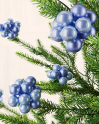 Werchristmas Set Of 10 Glass Berry Cluster Baubles, Ice Blue - thumbnail 4