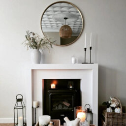 Melody Maison Large Round Champagne Gold Wall Mirror 70Cm X 70Cm - thumbnail 7