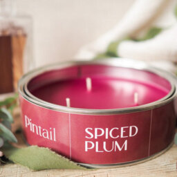 Pintail Candles Grande Triple Wick Candle - Spiced Plum - thumbnail 1