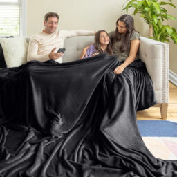 Aspire Homeware Black Fleece Throw Blanket, Super King (L)230Cm X (W)270Cm - thumbnail 2
