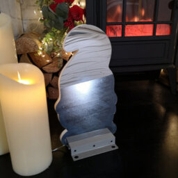 Samuel Alexander 30Cm Infinity Light Up Christmas Gonk Decoration With Green & White Leds On Metal Base - thumbnail 2