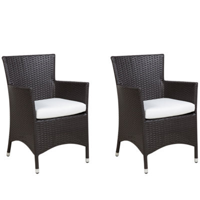 Beliani Set Of 2 Garden Chairs With Cushions Italy Pe Rattan Dark Brown - image 1