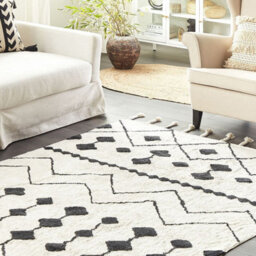 Beliani Runes Rug - Hand-Tufted Cotton Geometric Tassels - Off-White And Charcoal - 140 X 200 Cm - thumbnail 2