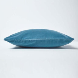 Homescapes Blue Velvet Rectangular Cushion Cover, 30 X 50 Cm - thumbnail 2