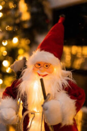 30Cm Red Deluxe In-Lit Standing Santa Claus Figure - Festive Xmas Ornament With 16 Led Lights - thumbnail 3