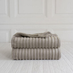 Kampala Hill Chunky Cord Blanket/throw For Sofa Chair Bed Beige 150X200Cm - thumbnail 2