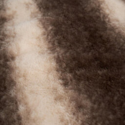 Ohs Stripe Faux Fur Throw, Brown - 125 X 150Cm - thumbnail 6