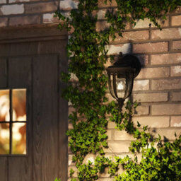 Feiss English Bridle 1 Light Exterior Wall Lantern, Clear Seeded Glass, Ip44 Rated, E27 Socket, 60W Max, Anti Corrosion - thumbnail 3