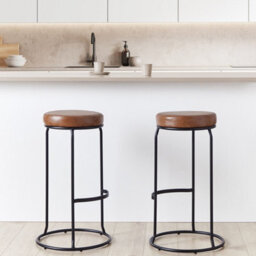 Wyld And Coco Brown Faux Leather Bar Stools 2 Pack With Matte Black Steel Legs, Counter Height (W43 X D43 X H74Cm) - thumbnail 2