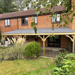 Rutland County Garden Furniture Wall Mounted Felt Shingle Roof Gazebo - Light Green - 3.5M Depth X 7.22M Width - 3 Posts / Slate Grey Felt - thumbnail 4