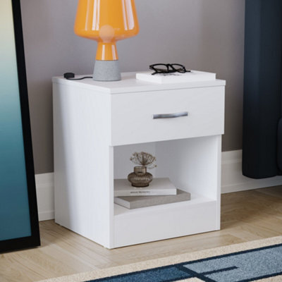 Lassic Vida Designs Riano White 1 Drawer Bedside Chest (H)470mm (W)400mm (D)360mm - image 1