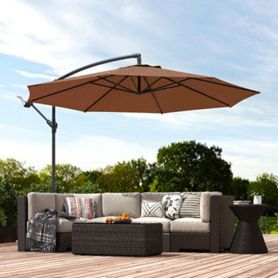 Outsunny 3(M) Garden Banana Parasol Cantilever Umbrella W/ Base, Coffee