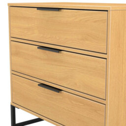 Tamworth 3 Drawer Chest Of Drawers In Modern Oak (Ready Assembled) - thumbnail 4