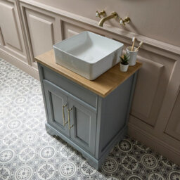 Homestylestore Light Grey And Oak 645mm Bathroom Vanity Unit With Square Countertop Basin And Brushed Brass T Bar Handles - thumbnail 3