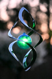 Home 2 Garden Modern Solar Nova Wind Spinner - thumbnail 5