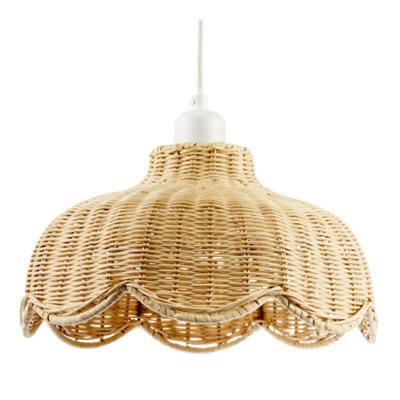 Happy Homewares Handwoven Natural Rattan Pendant Light Shade With Scalloped Edge - image 1