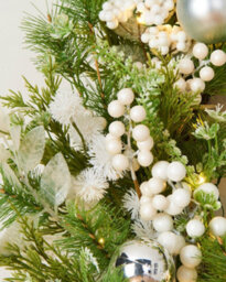 Werchristmas 76 Cm Pre-Lit White Berry Mixed-Tip Artificial Christmas Wreath, 40 Warm White Leds - thumbnail 5
