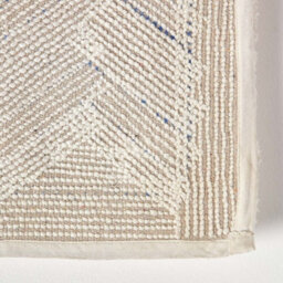Homescapes Chevron Pattern Thick White Bathmat - thumbnail 4
