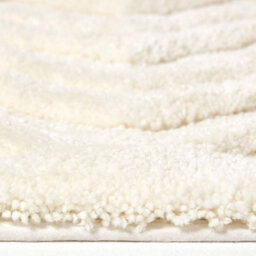 Homescapes Chevron Pattern Thick White Bathmat - thumbnail 3