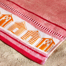 Catherine Lansfield Beach Huts Absorbent Beach Towel Coral Pink 90X180Cm - thumbnail 2