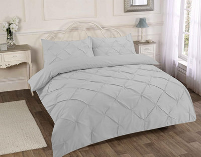 Homes & Linen Pintuck Pinch Pleated Alexandra Duvet Cover Set Easy Care Polycotton Bedding Set