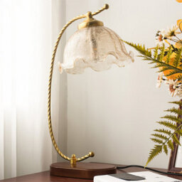 Living And Home 46Cm H E27 Bulb Base Flower-Shaped Glass Table Lamp Table Light With Button Switch - thumbnail 2