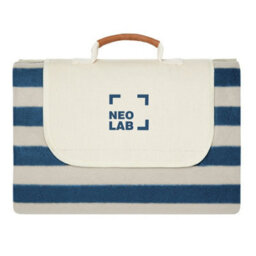 Vinga Alba Rpet Striped Picnic Blanket Navy (0.5Cm X 110Cm X 110Cm)