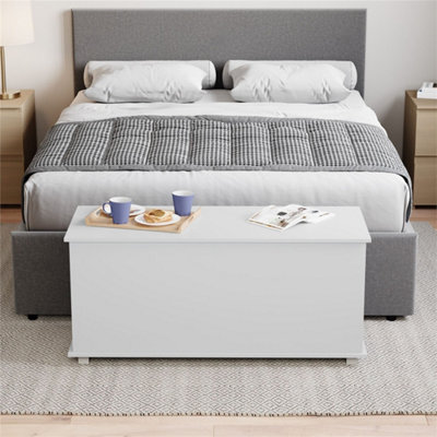 White Modern Storage Ottoman Toy Chest Bedroom Wooden Bence - image 1