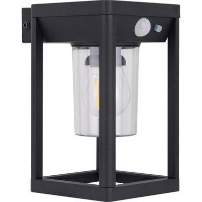Luceco Filament Solar Wall Light Lantern & Pir Ip54 220Lm 3000K Black - image 1