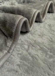 Pagnanno. Faux Fur Mink Throw Fluffy Warmth Bed Throws Flannel Fleece Blanket,(1, Silver Grey, Double 150X200Cm) - thumbnail 3