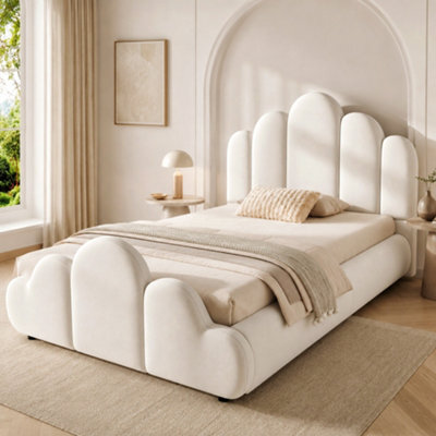 Btm 3Ft Single Upholstered Bed Frame 90X190Cm, Petal Headboard, Cloud Footboard, Wooden Slats, Velvet, Beige - image 1