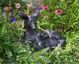 Inspirational Gifting Large Doe And Baby Fawn Laying Deer Garden Ornament Sculpture Hand Crafted - thumbnail 2