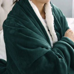Ameha Emerald Sherpa Fleece Throw Blanket Soft Thick Fluffy Comfort For Bed, Sofa Couch & Travel Super King 230X270Cm - thumbnail 9