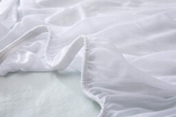 Homes & Linen Premium Bamboo Mattress Protector 100% Bamboo Fabric Surface Extra Deep Mattress Cover Waterproof Bed Cover Anti Allergy Bed Bug P - thumbnail 3