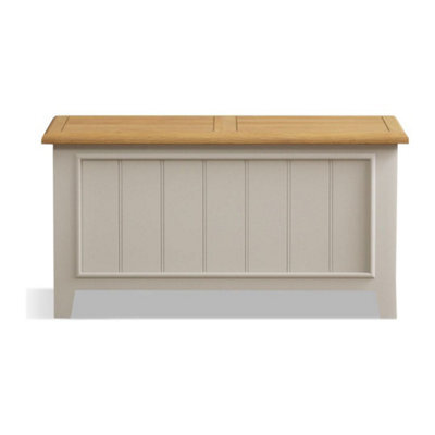 Furniture 48 Hemsby Oak And Soft White Painted Blanket Box