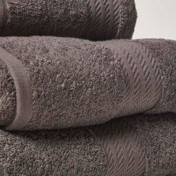 Homescapes Slate Grey 100% Combed Egyptian Cotton Towel Bale Set 500 Gsm - thumbnail 3