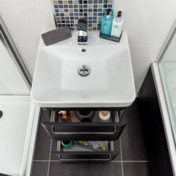 Plum&clay Emery Textured Black Floor Standing Bathroom Vanity Unit & Basin Set With Chrome Handles (W)50Cm (H)86Cm - thumbnail 5