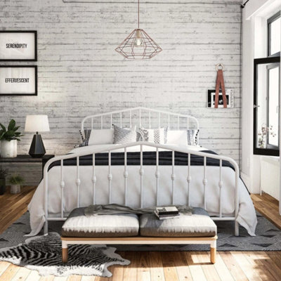 King Size Bed Frame Bedstead In White Metal - image 1