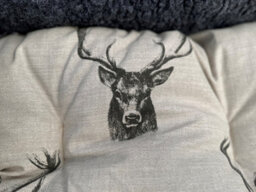"Snug & Cosy Pets Stylish Stag Dog Bed X-Large (36"") 92Cm" - thumbnail 3