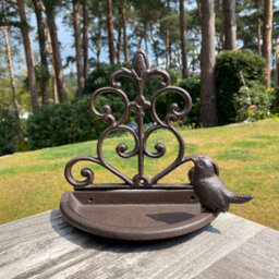 Selections Conwy Cast Iron Wall Mounted Bird Feeder (Set Of 2) - thumbnail 5