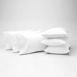 Bedlooms Dyed Pillowcase 3 Pair- Soft Plain Pillow Covers White Envelop Closure - Easy Care Bed Pillowcases 50X75 Cm - thumbnail 1
