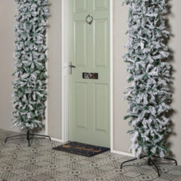 8Ft (2.60M) Samuel Alexander Double Door Snow Flocked Christmas Tree Arch With 2000 Tips - thumbnail 3