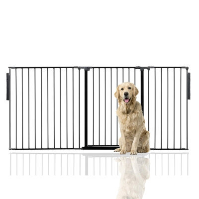 Bettacare Premium Extra Tall Multi Panel Flexible Dog Barrier, Up To 200Cm Wide, Black, 105Cm Tall - image 1