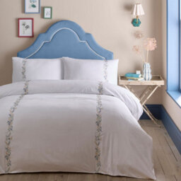 Appletree Julianna Embroidery 100% Cotton Embroidered Floral White Duvet Cover Set - thumbnail 1