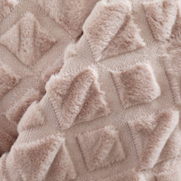 Catherine Lansfield Downstairs Living Cosy Diamond Soft 130X170Cm Blanket Throw Blush Pink - thumbnail 2