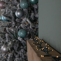 Samuel Alexander 9M 360 Led Battery Operated Christmas Berrybrights String Lights In Warm White - thumbnail 1